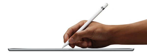 iPad Proの高さは6.9mm。タブレットとしてはかなり薄い部類に入ります