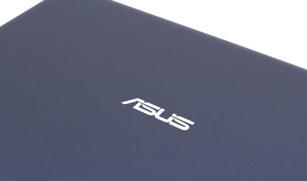 ASUS VivoBook E200HA自腹レビュー！税込み2万円台の軽量＆低スペック 