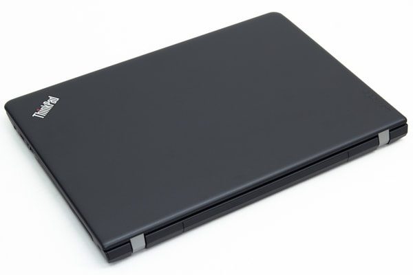 ThinkPad E570の外観
