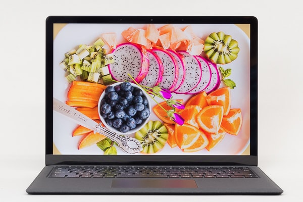 Surface Laptop 2 映像品質