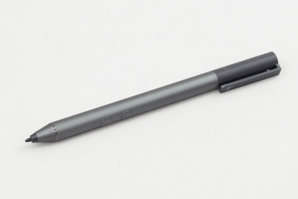 HP Spectre x360 13 本体に付属のアクティブペン