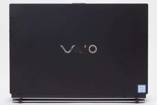 VAIO A12 天板の素材
