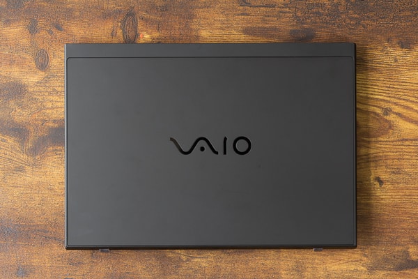 VAIO SX12 | ALL BLACK EDITION