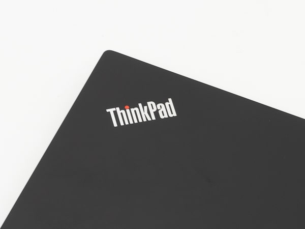 ThinkPad E14 Gen2 (AMD) 天板
