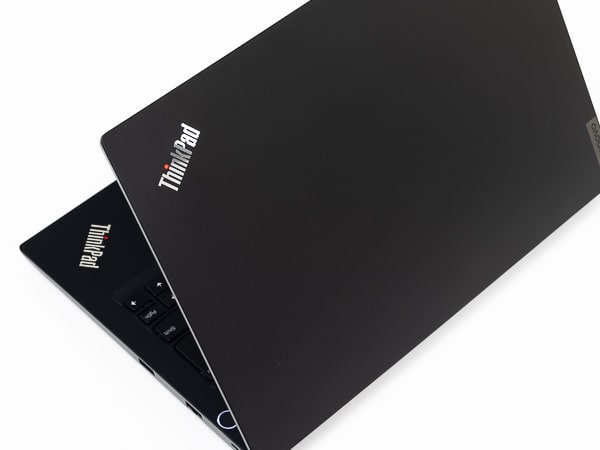 ThinkPad E14 Gen2　外観