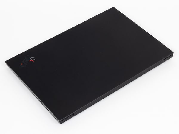 ThinkPad X1 Extreme Gen 3　天板