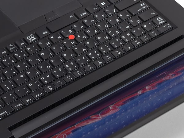 ThinkPad X1 Extreme Gen 3　排気口