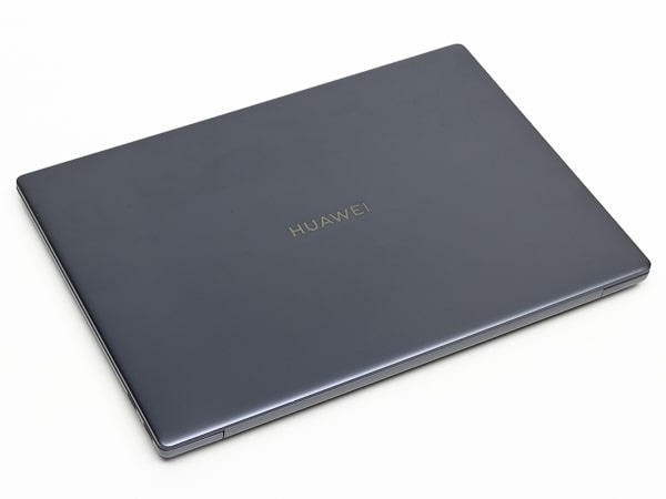 HUAWEI MateBook 14 2020　天板