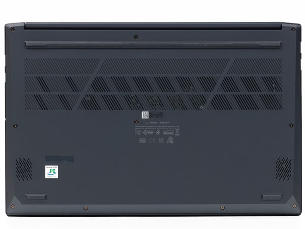 Vivobook Pro 15 OLED M3500QA　底面