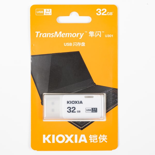 KIOXIA USBメモリー U301