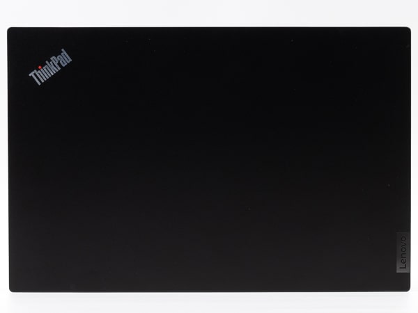 ThinkPad E15 Gen4　サイズ
